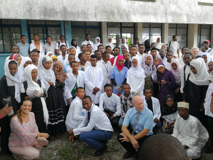 image Fête des sciences /  Le Lycée de Moroni a célébré aussi les sciences